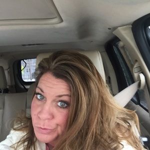 Meet your Posher, Gina